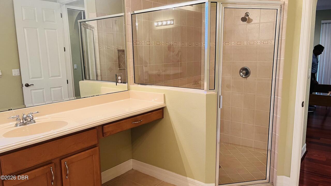 Listing Photo 7