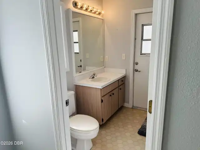 Listing Photo 16