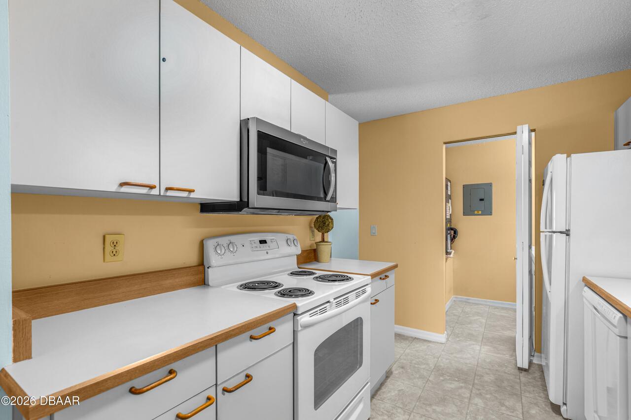 Listing Photo 17