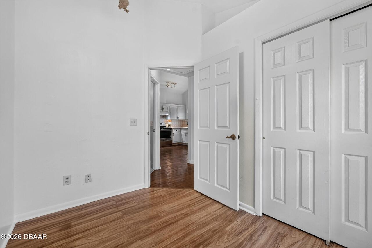 Listing Photo 16