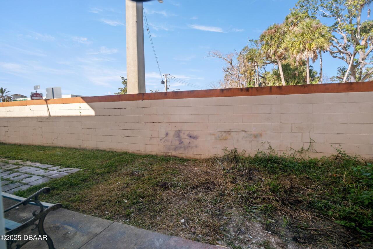 Listing Photo 16
