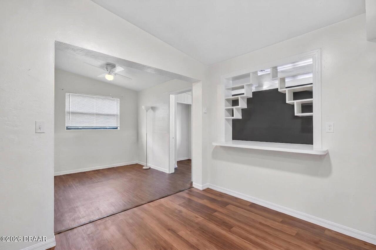 Listing Photo 9