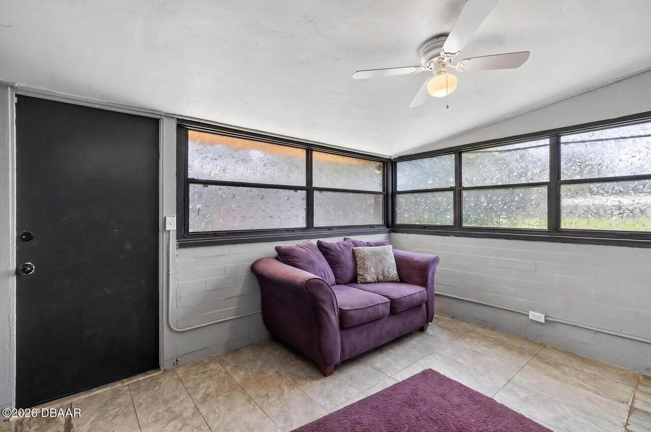 Listing Photo 15