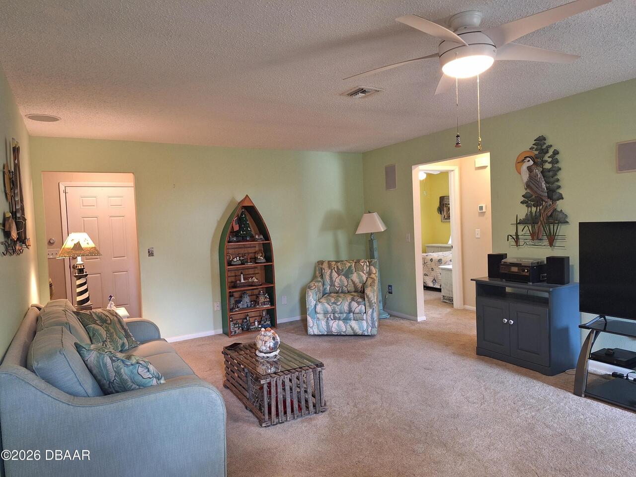 Listing Photo 12