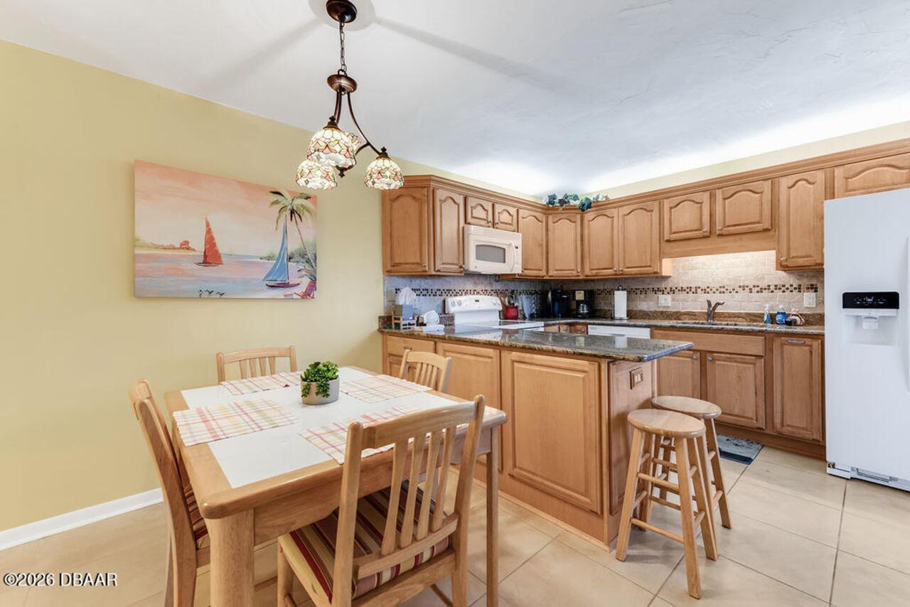 Listing Photo 18