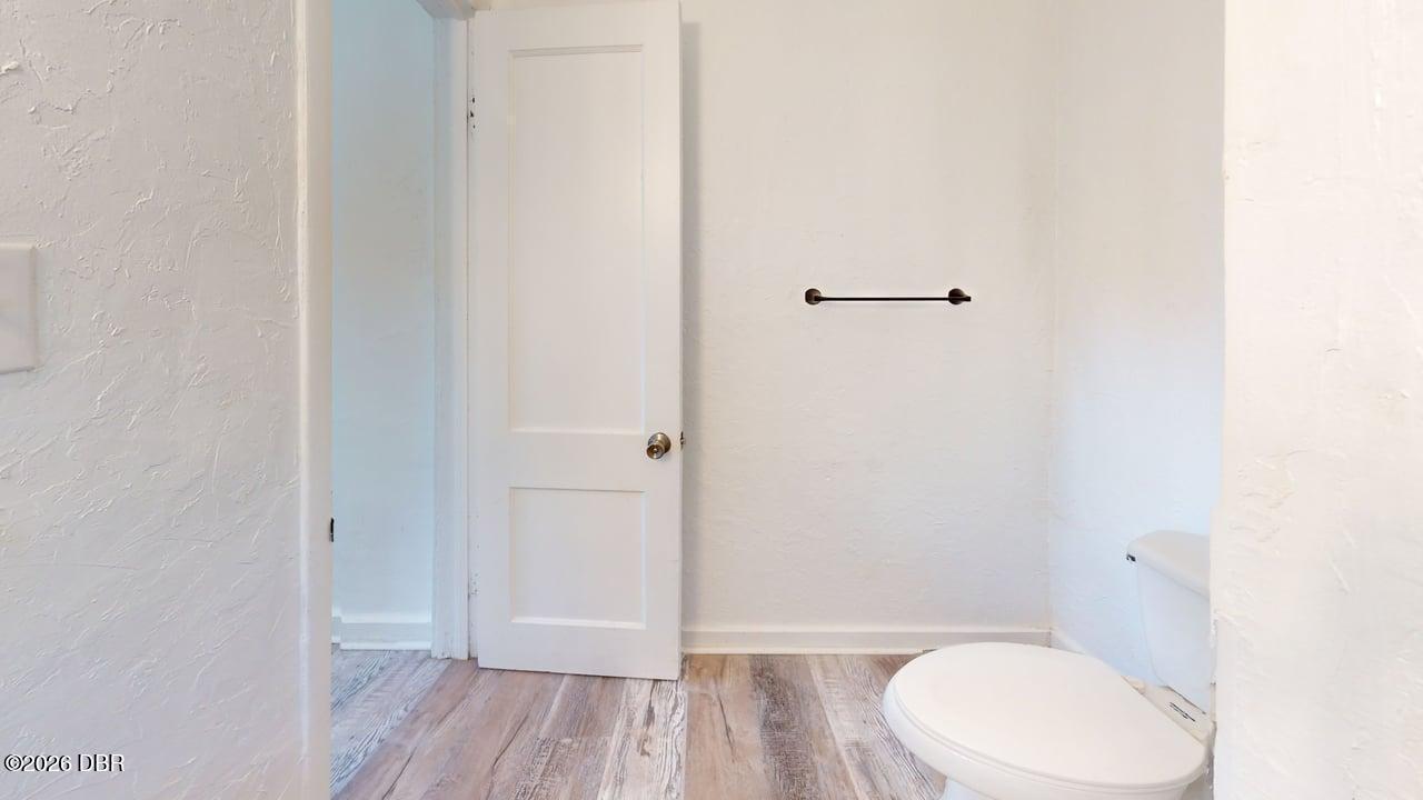 Listing Photo 17