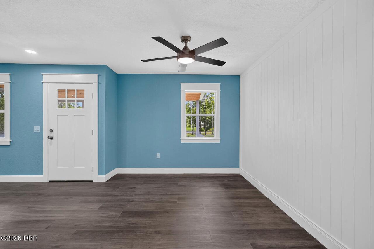 Listing Photo 14