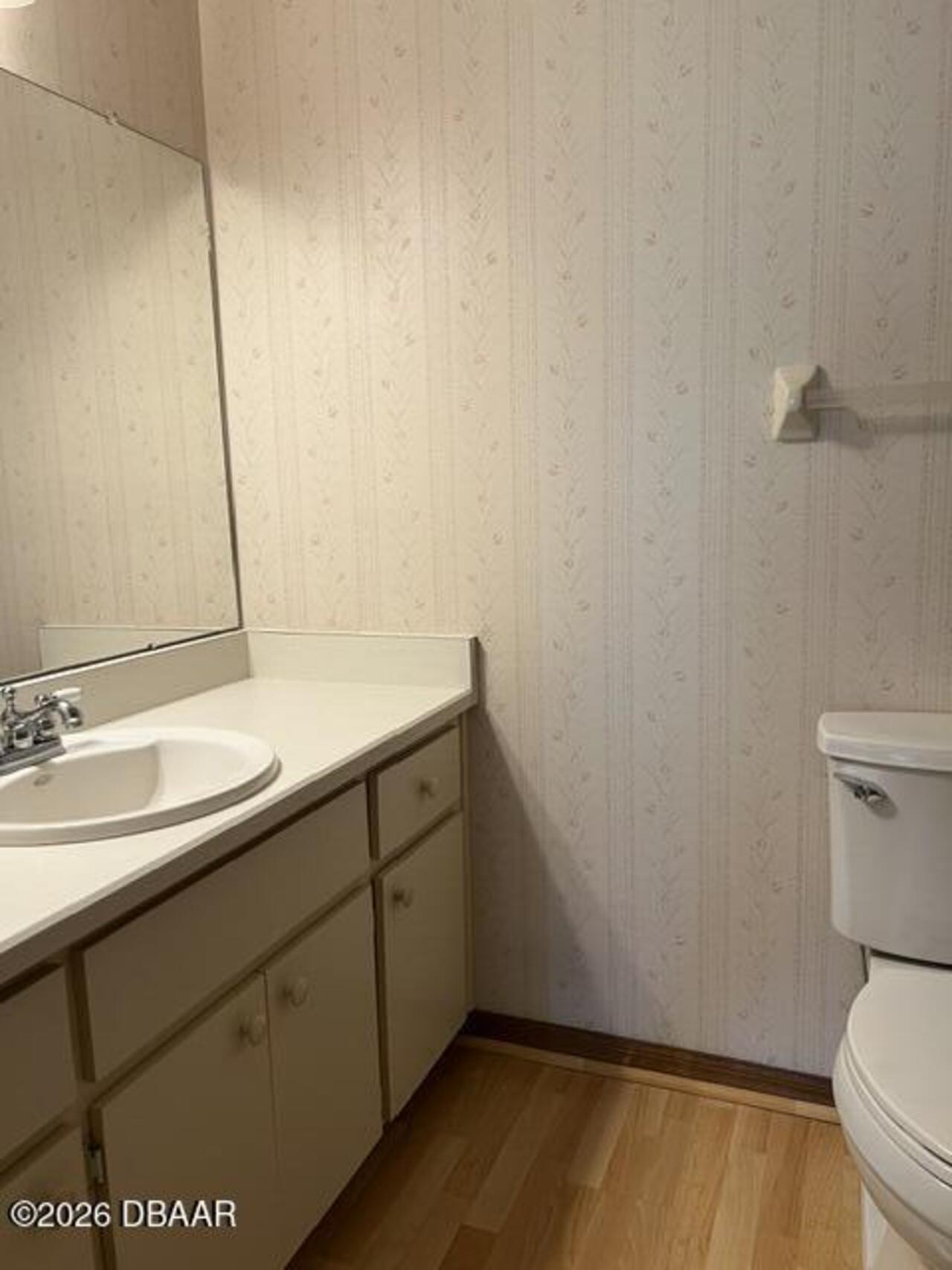 Listing Photo 10