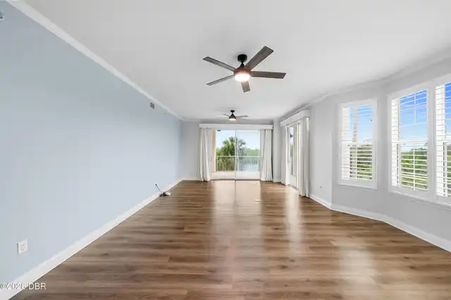 Listing Photo 23