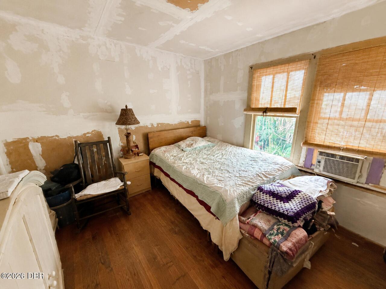 Listing Photo 10