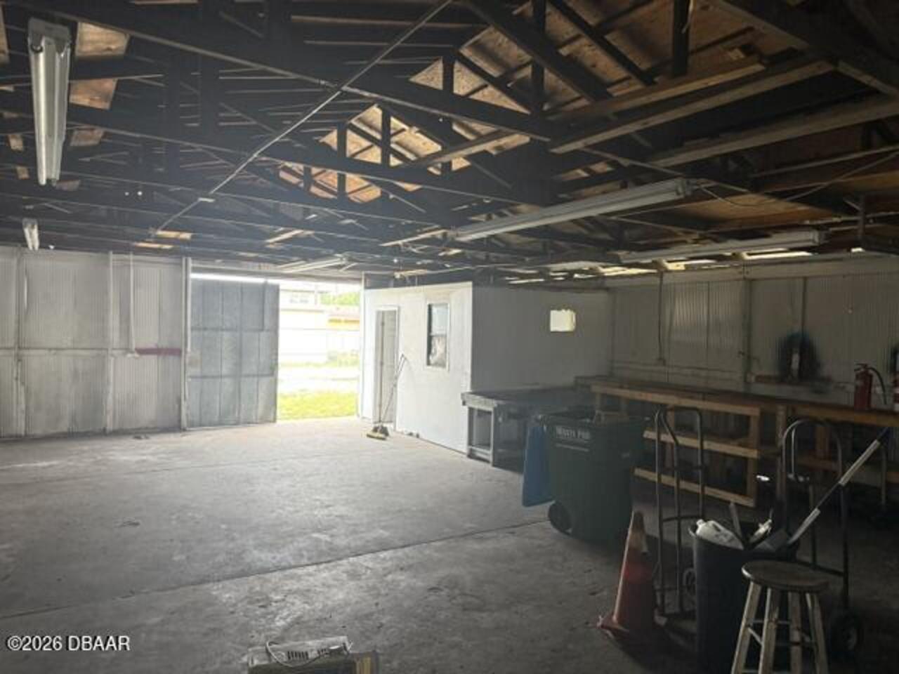 Listing Photo 8