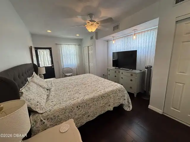 Listing Photo 16