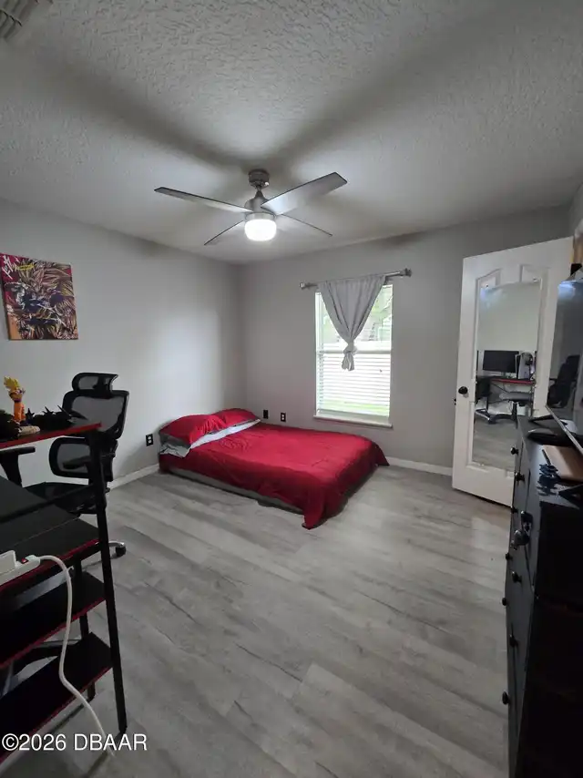 Listing Photo 18