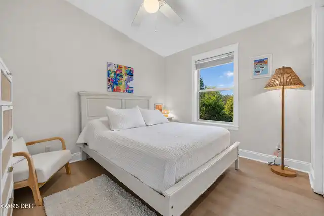 Listing Photo 17