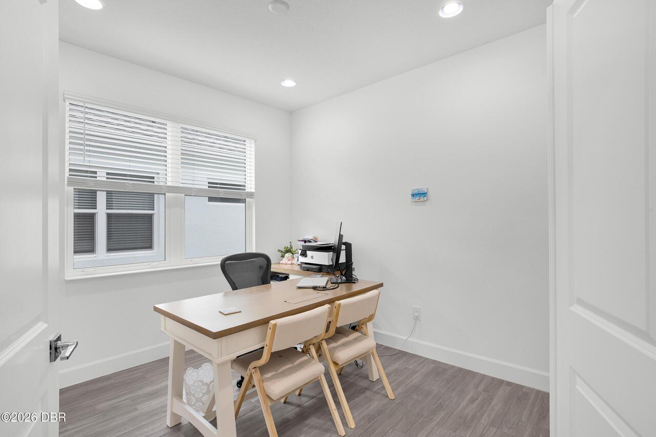 Listing Photo 18