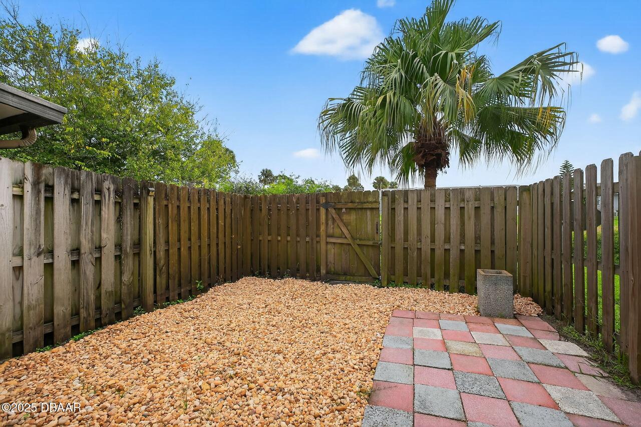 Listing Photo 23