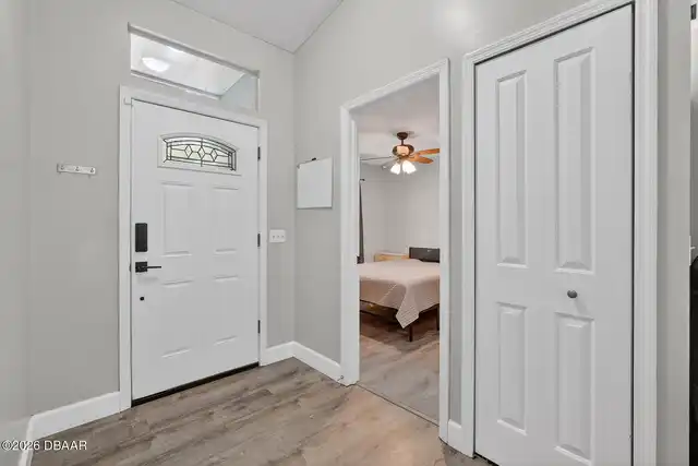 Listing Photo 11
