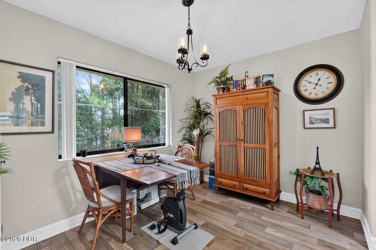 Listing Photo 18