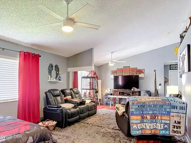 Listing Photo 13