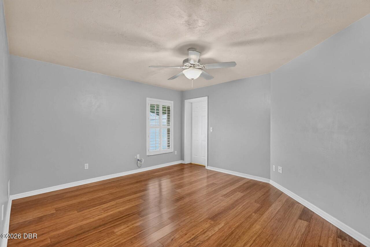 Listing Photo 28
