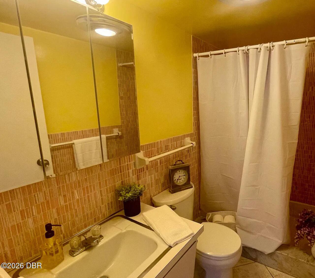 Listing Photo 7