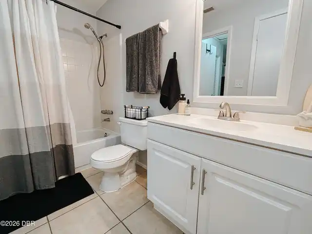 Listing Photo 12