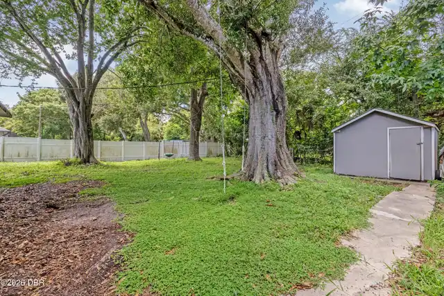Listing Photo 22