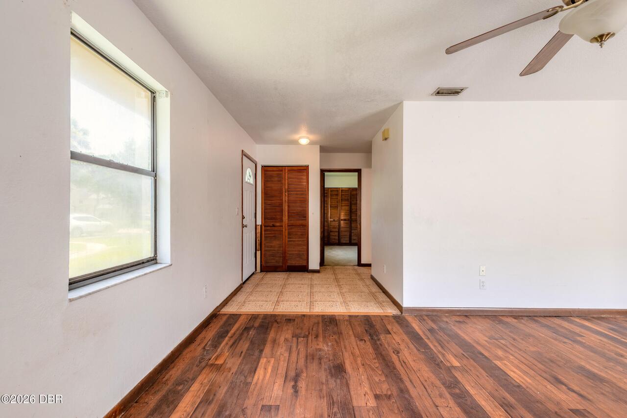 Listing Photo 7