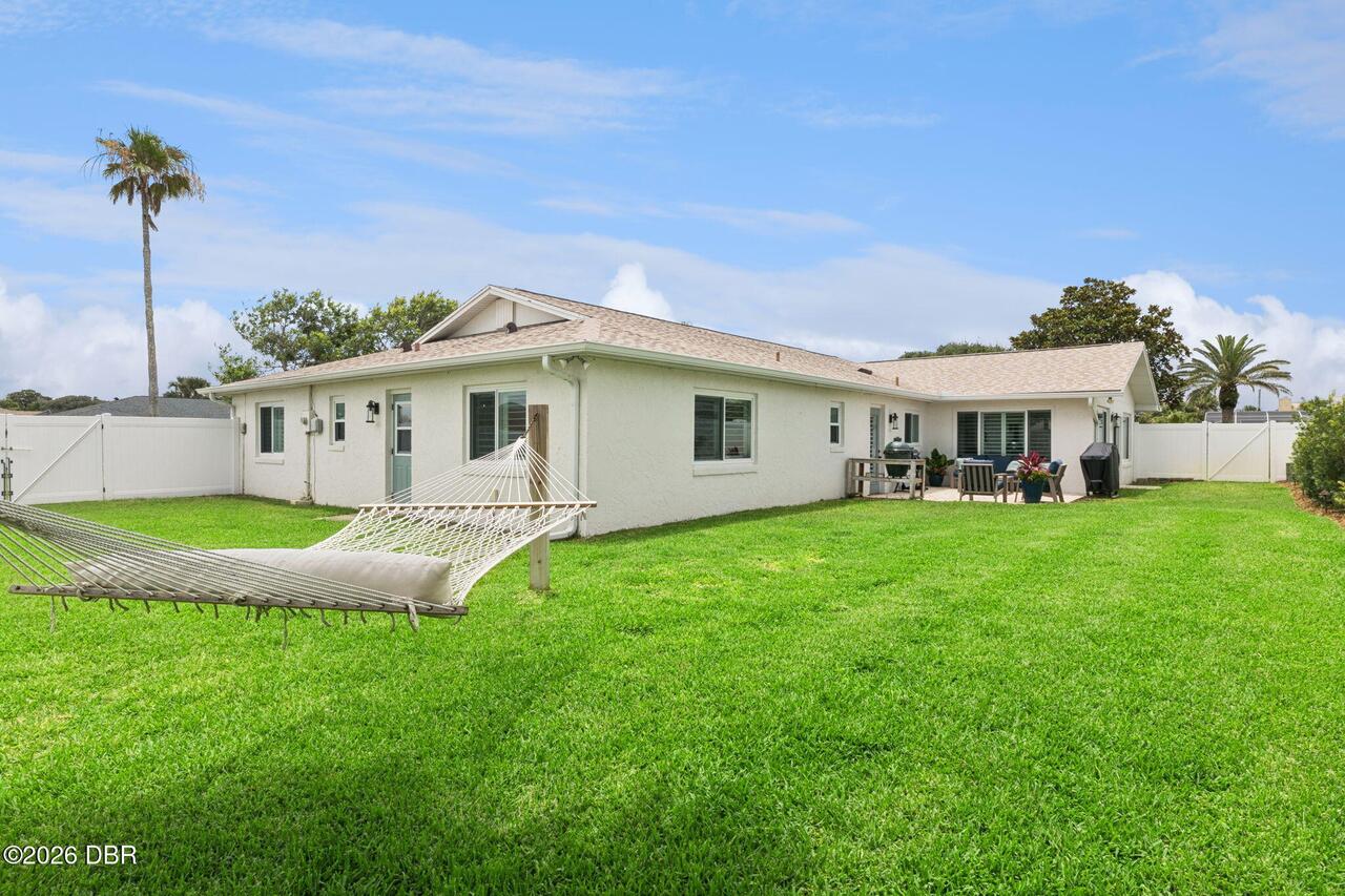 Listing Photo 8