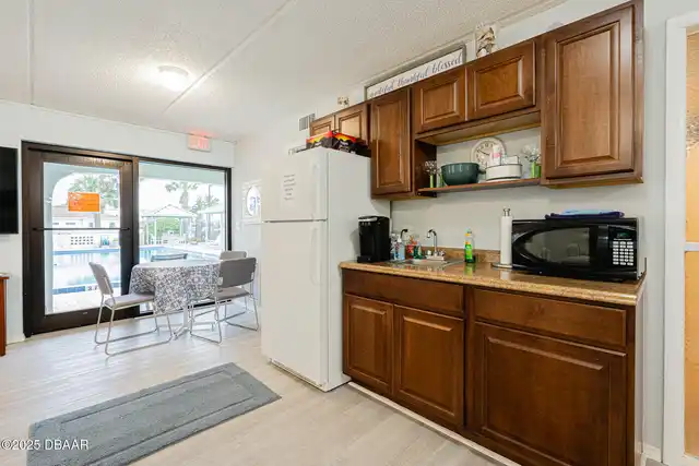 Listing Photo 29