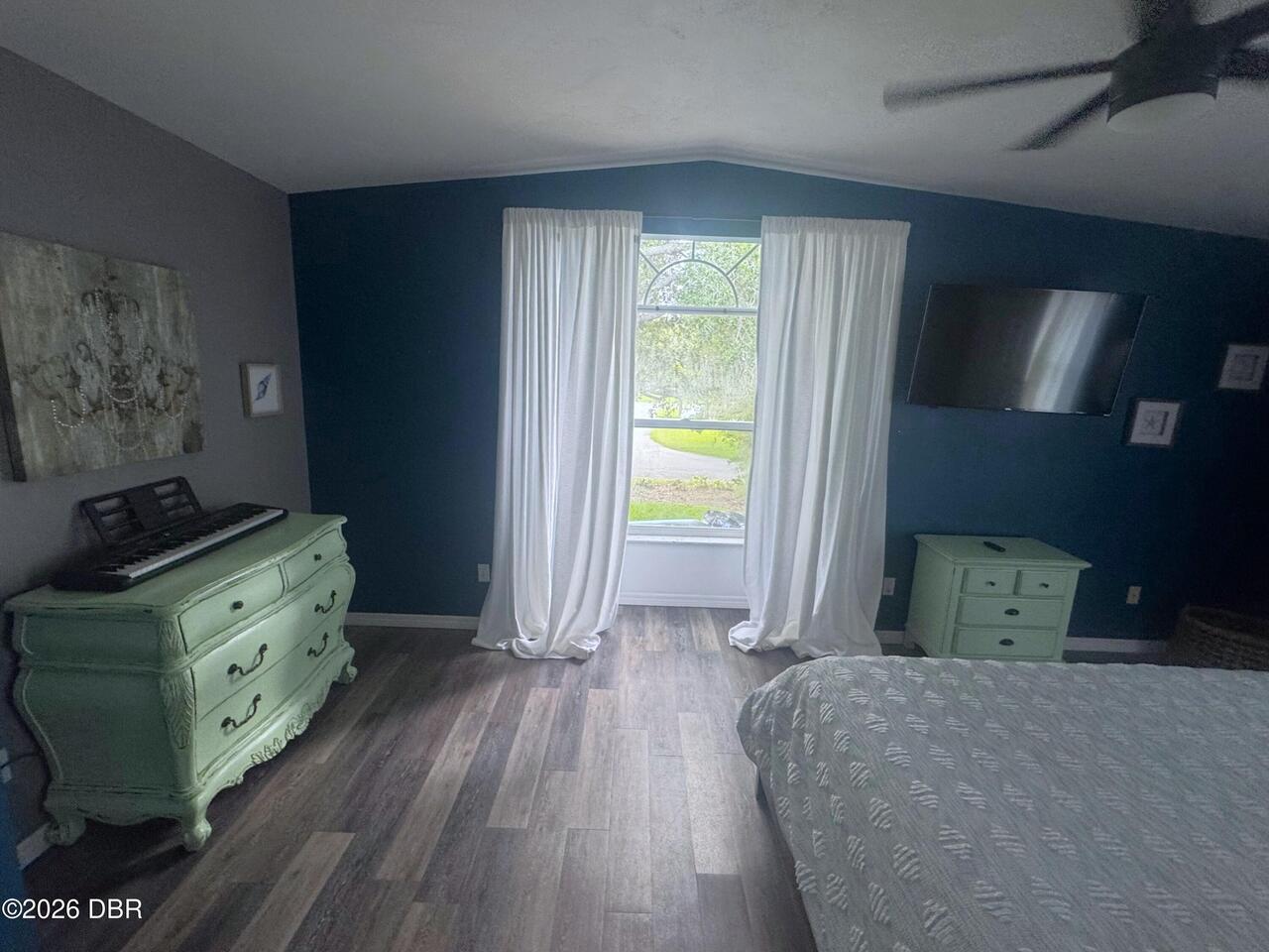 Listing Photo 19