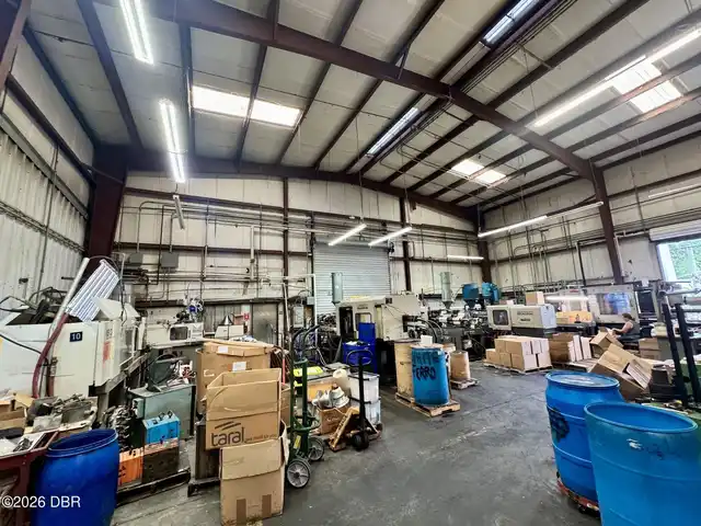 Listing Photo 12