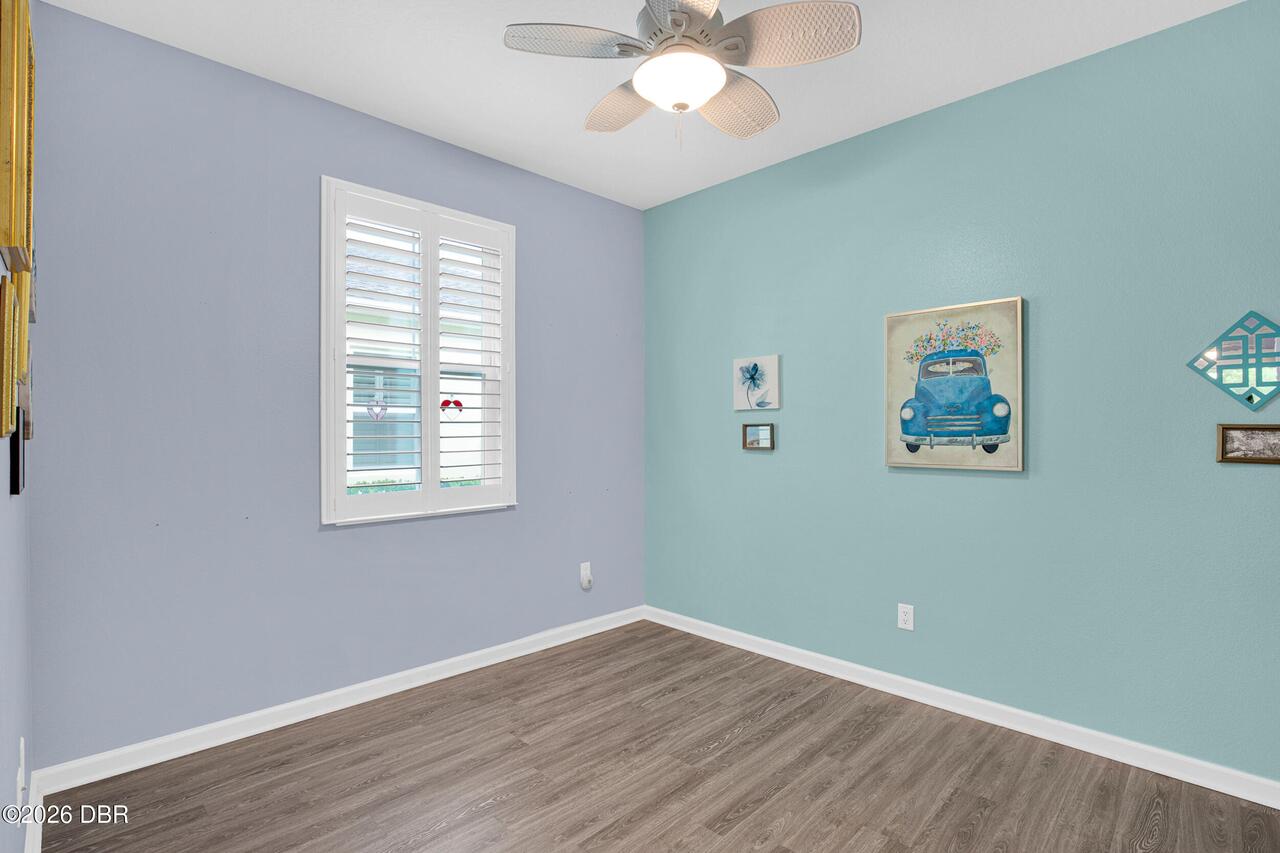 Listing Photo 16