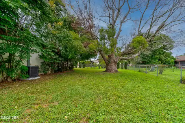 Listing Photo 28