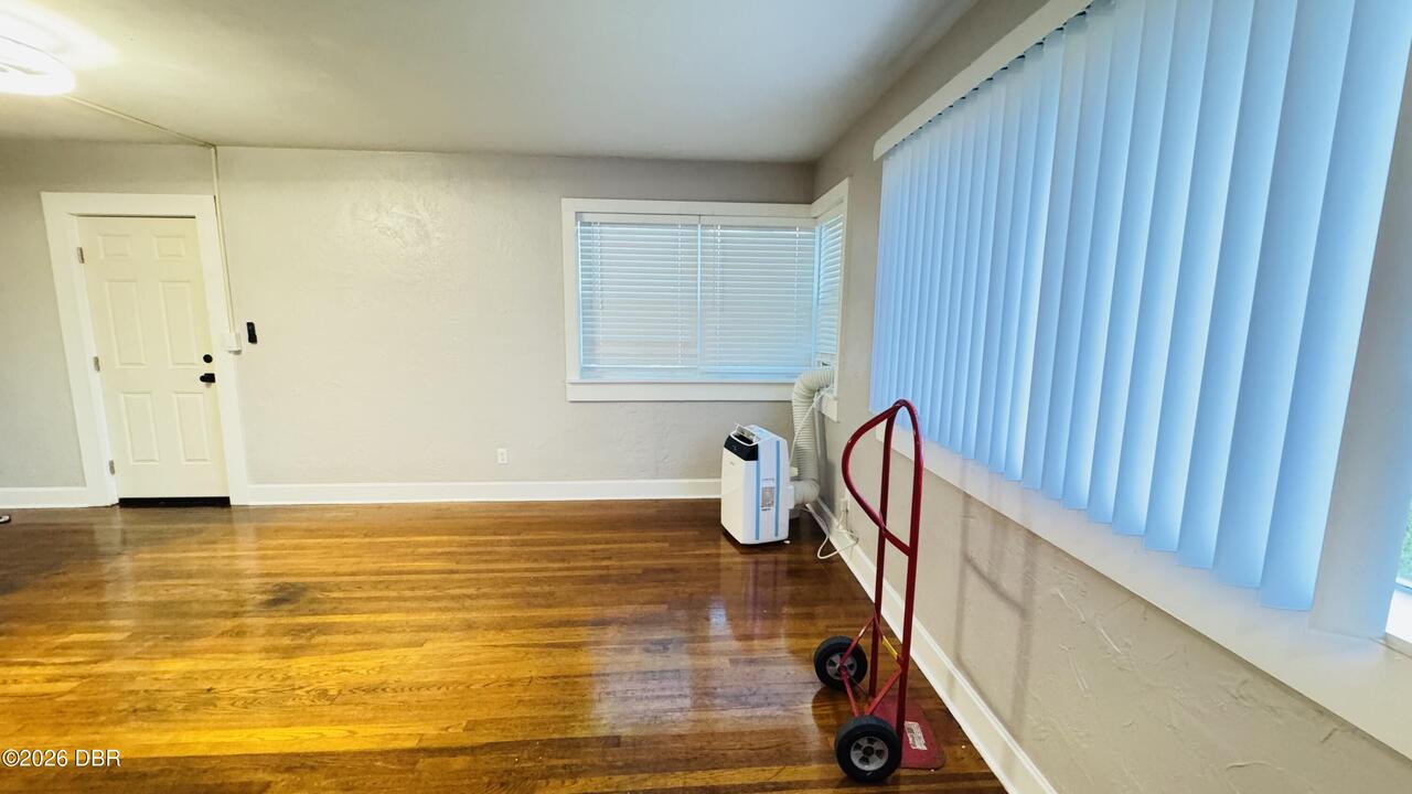 Listing Photo 19