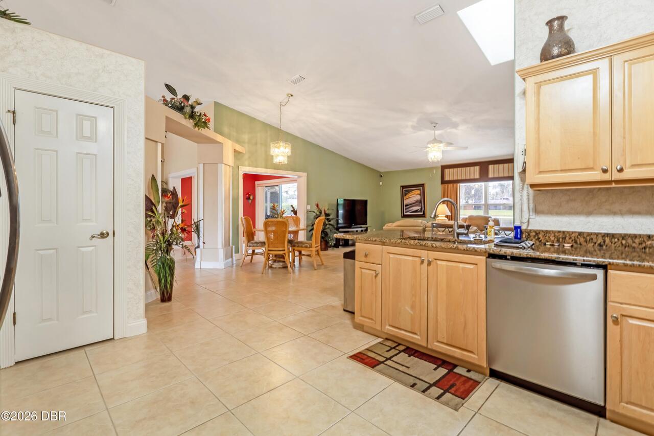 Listing Photo 16