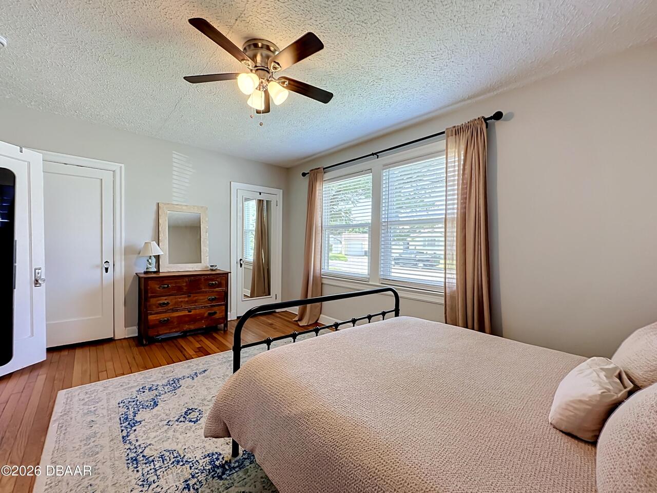 Listing Photo 25