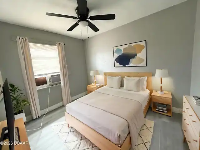Listing Photo 7