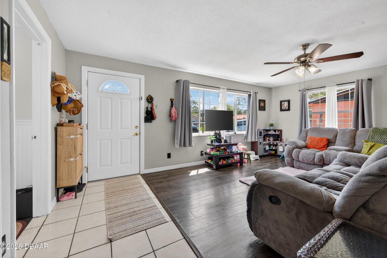 Listing Photo 6