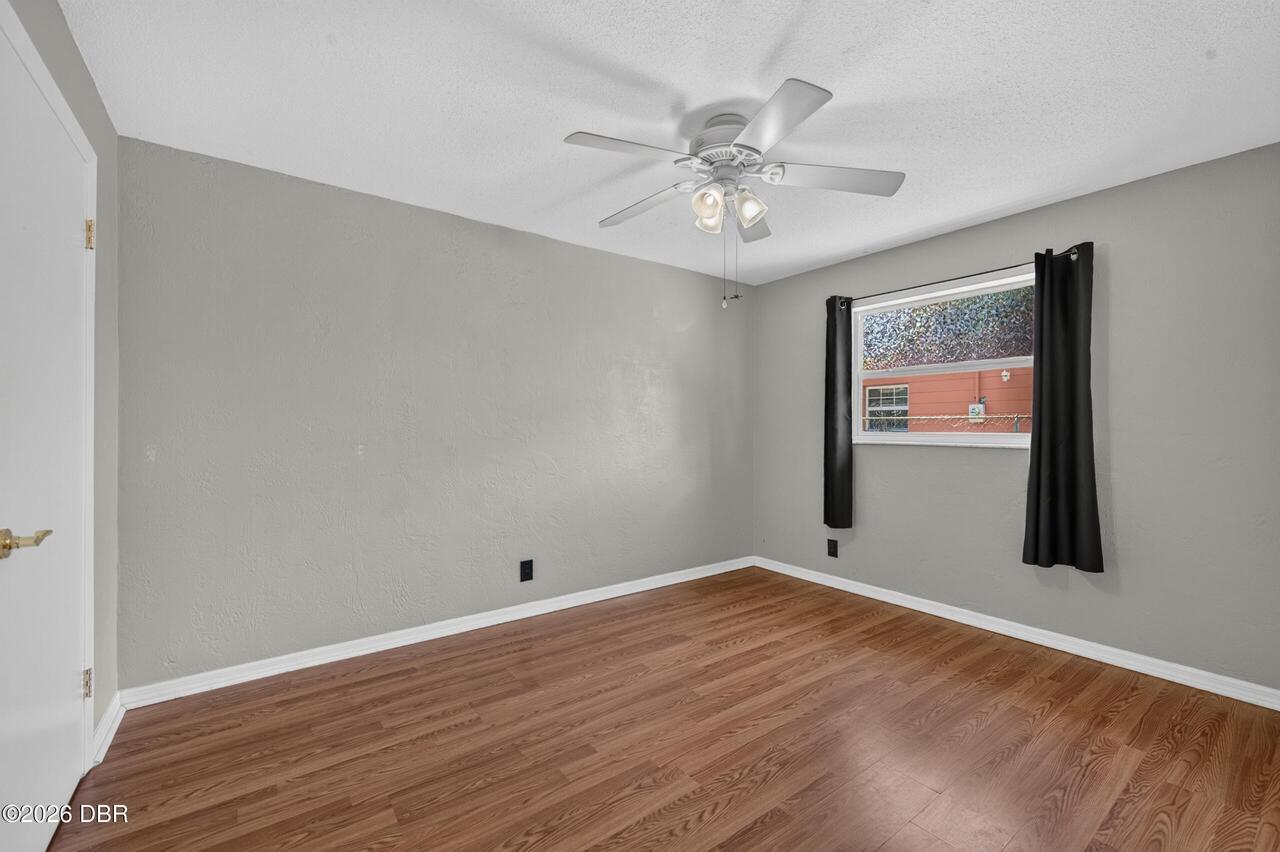 Listing Photo 17