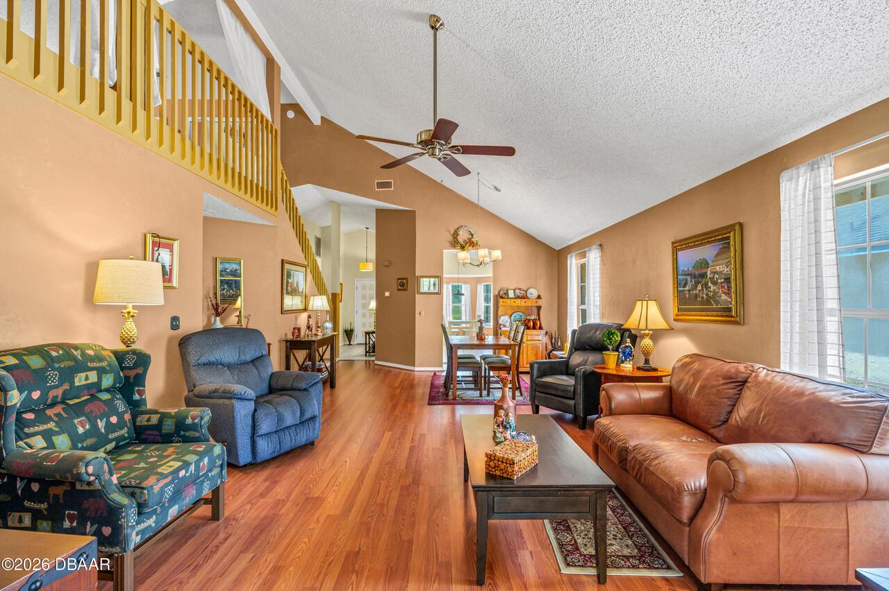 Listing Photo 16
