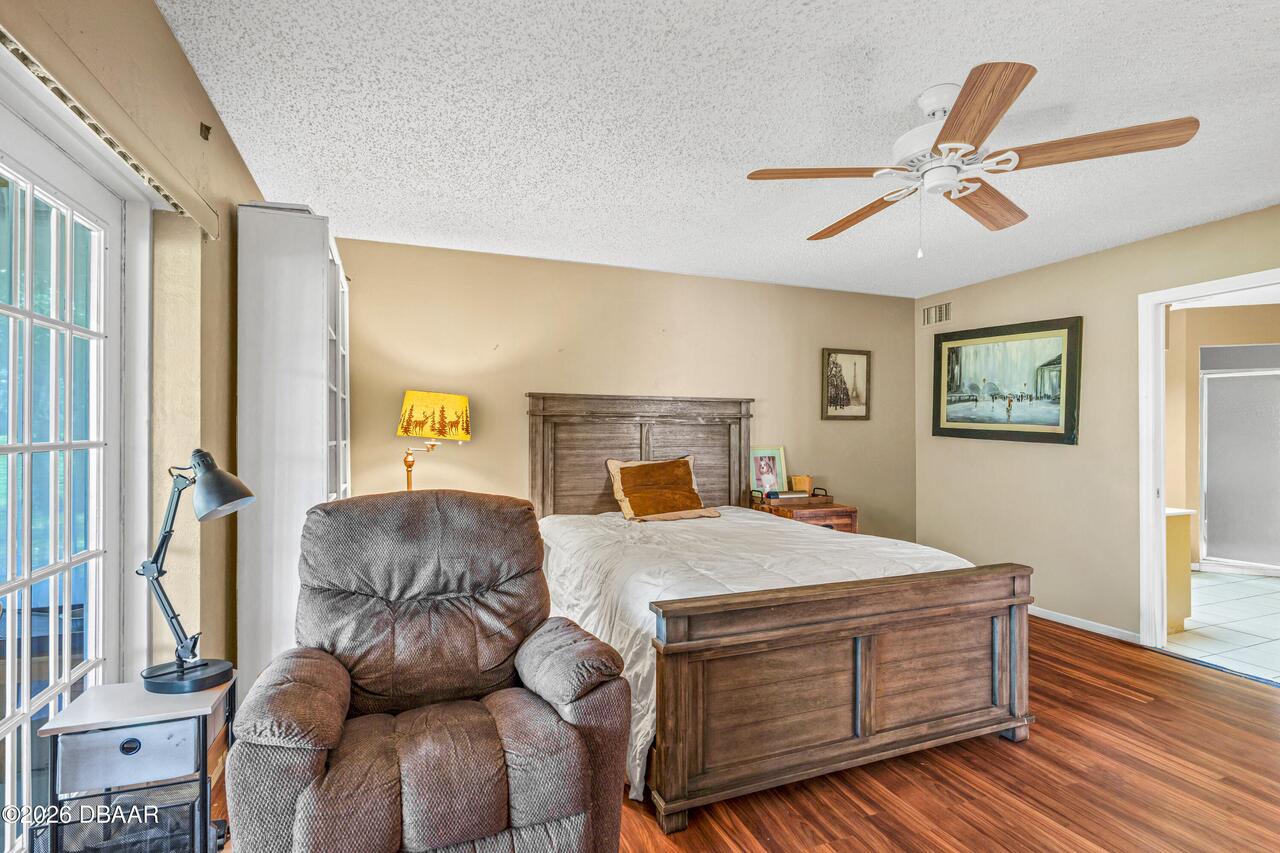 Listing Photo 22