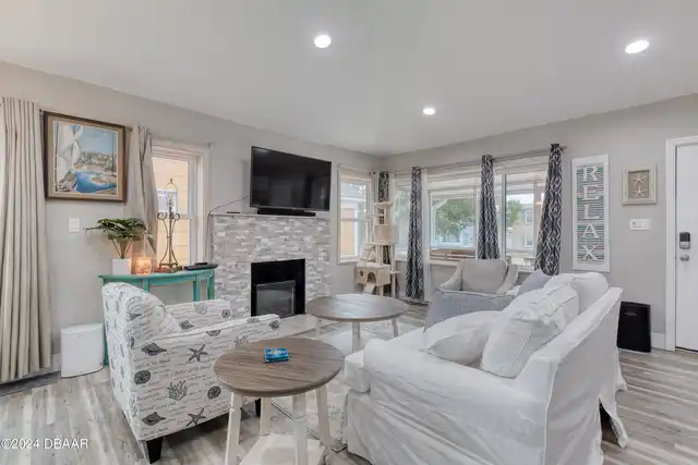 Listing Photo 18