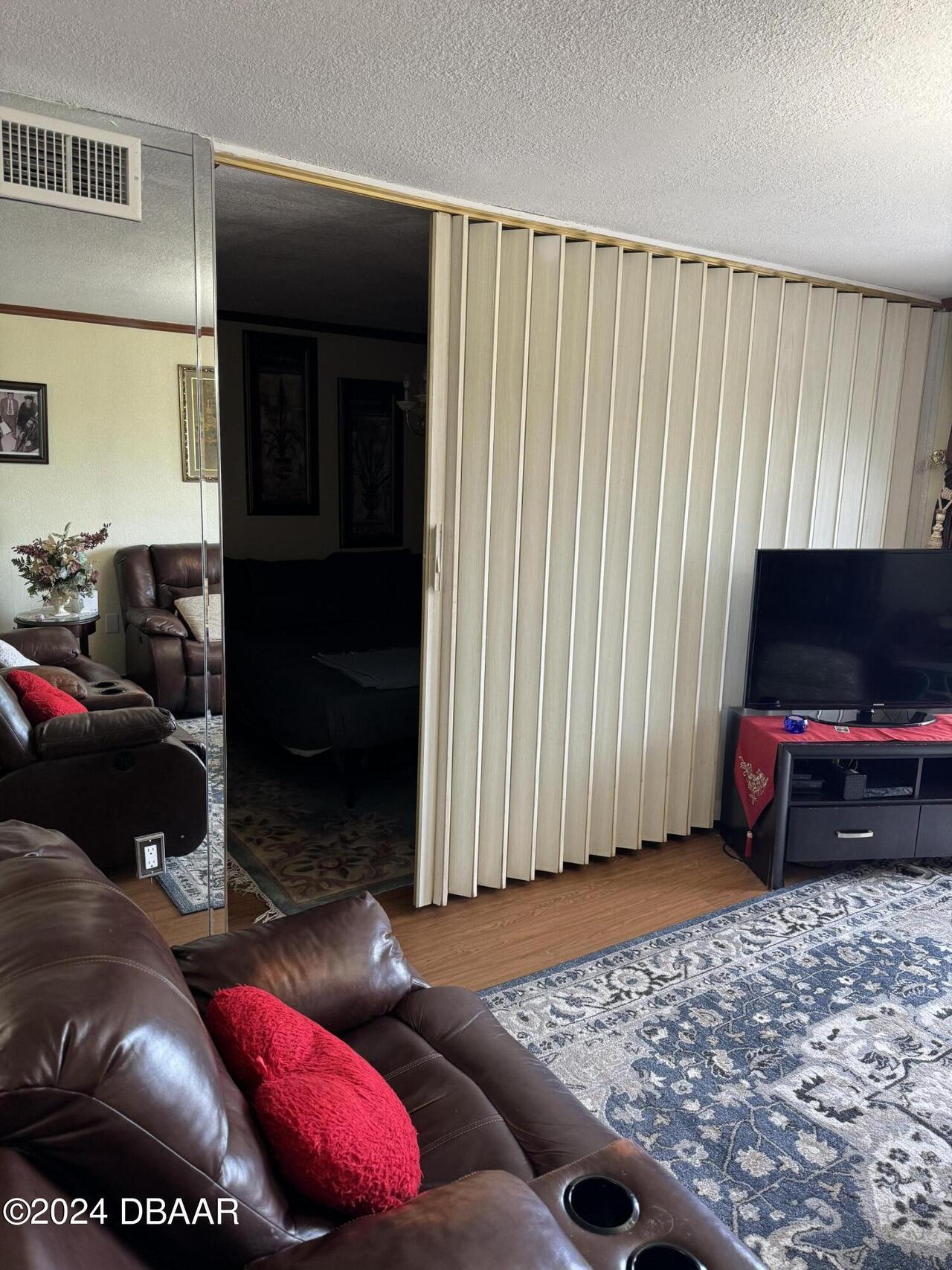 Listing Photo 33