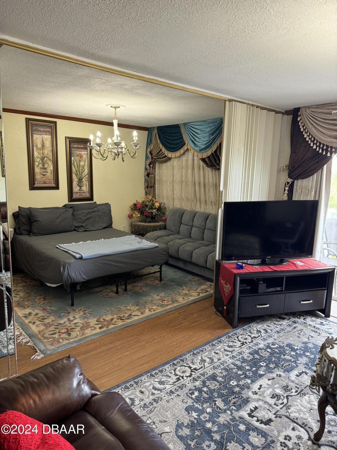 Listing Photo 34