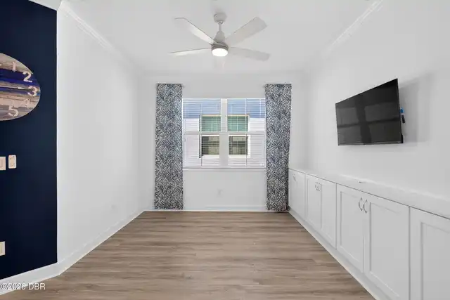 Listing Photo 21