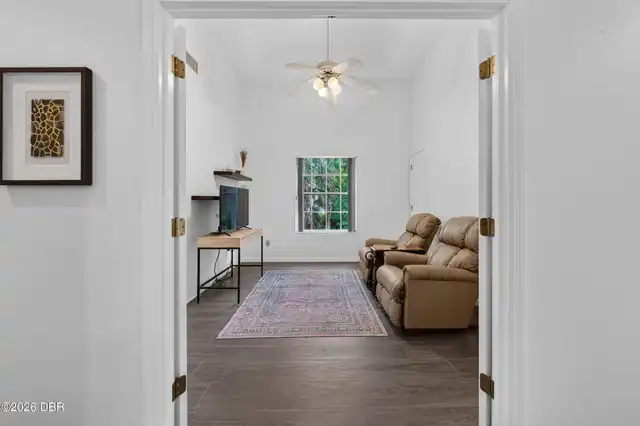 Listing Photo 18