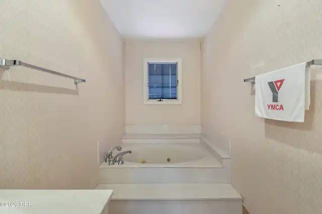 Listing Photo 18