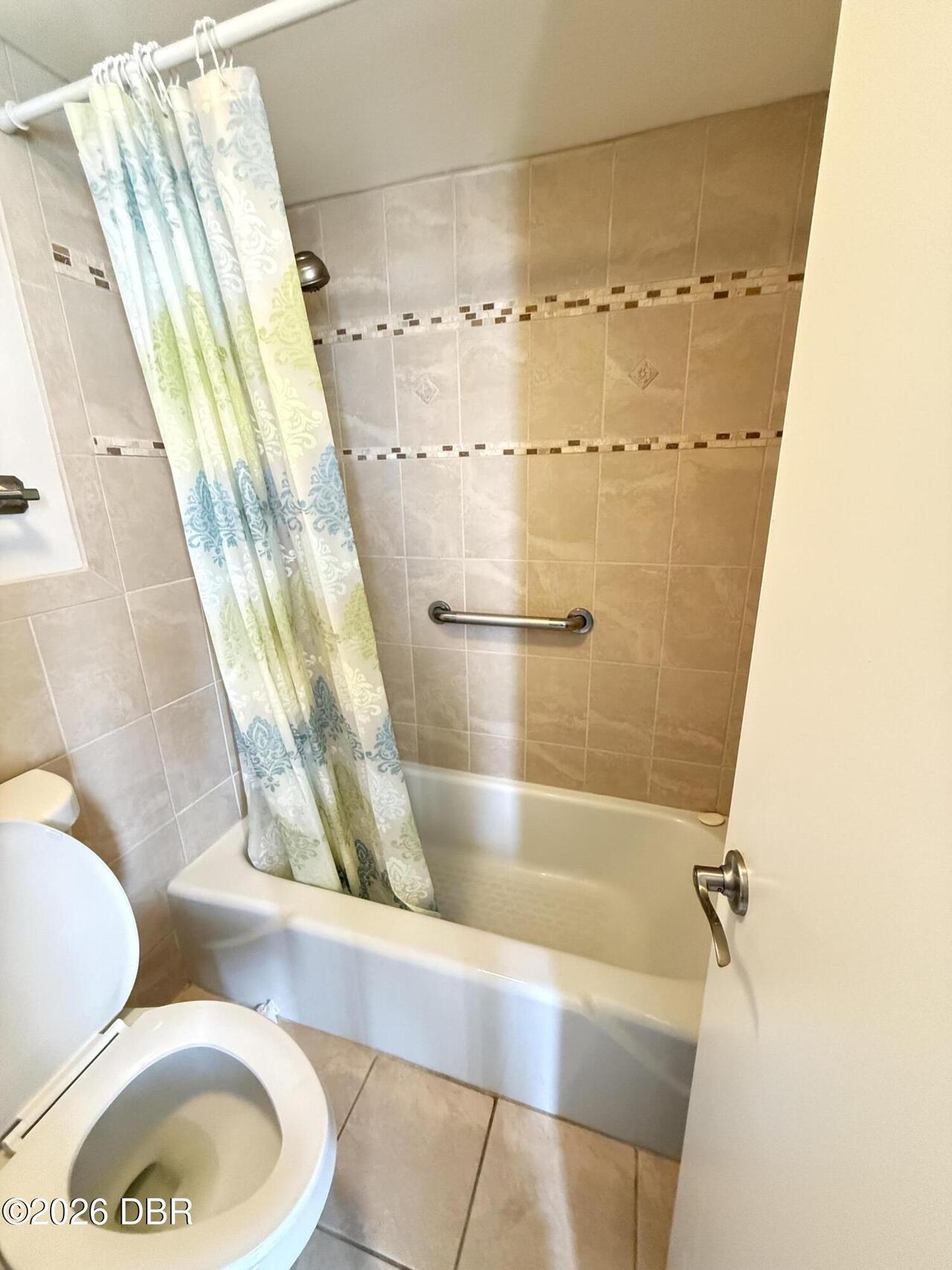 Listing Photo 17
