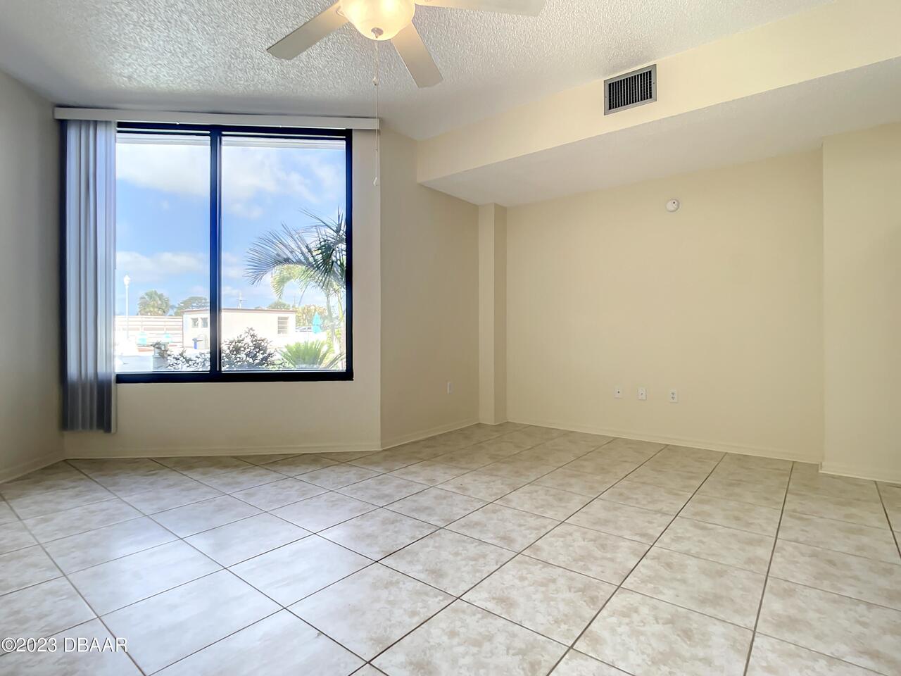 Listing Photo 26
